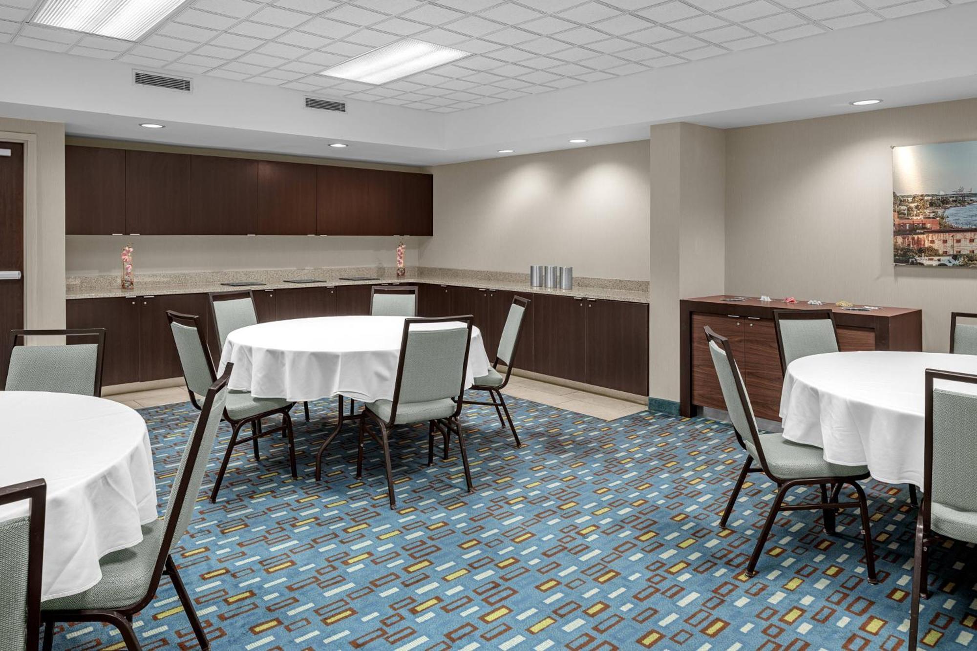 Courtyard By Marriott Wilmington/Wrightsville Beach Екстер'єр фото